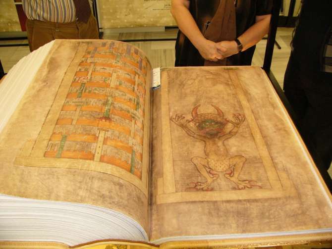 Απ’ τη Σολομωνική στον Codex Gigas: Τα 4 «καταραμένα» βιβλία