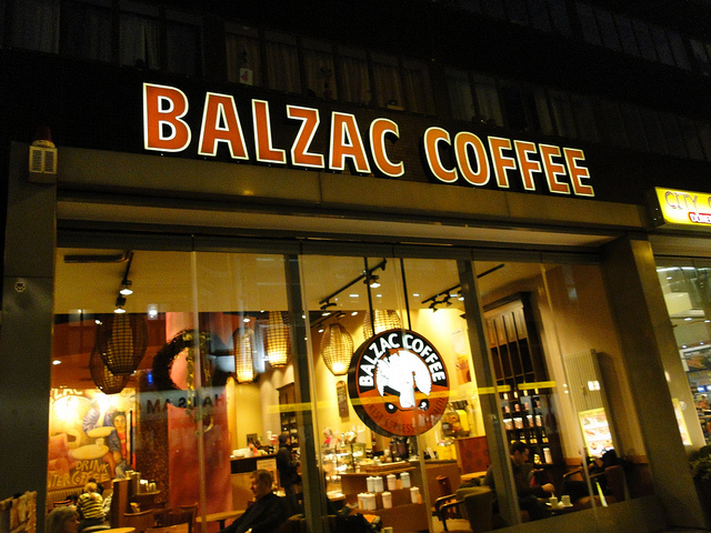 Από ελιξίριο, δηλητήριο: Ο Ονορέ ντε Μπαλζάκ «διάβασε» τη δόξα και το θάνατο στο φλιτζάνι του καφέ