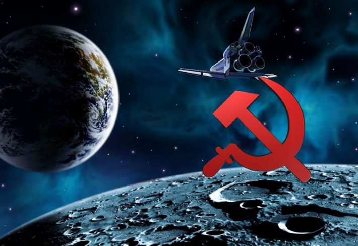 Σοσιαλισμός και εξωγήινοι, ένας μυθικός συνδυασμός