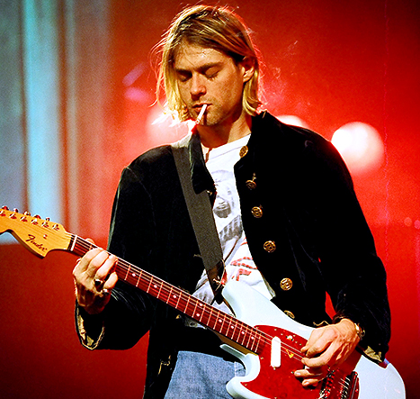 H θεωρία συνωμοσίας για τον Kurt Cobain που τα σπάει: είναι ζωντανός και ζει στο Περού! (Vid)