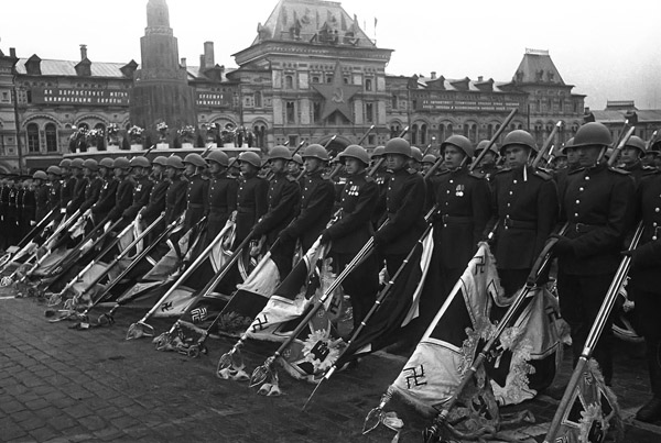 9 Μαΐου 1945: η μέρα που «πέθανε» ο ναζισμός!