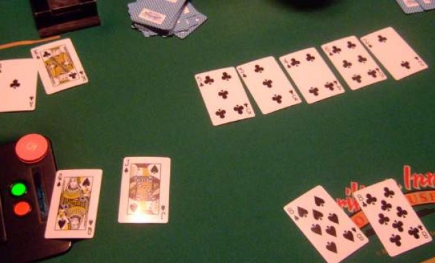 1.800.000 χωρίς φύλλο: Ο ερασιτέχνης που έκανε την κορυφαία μπλόφα στην ιστορία του πόκερ