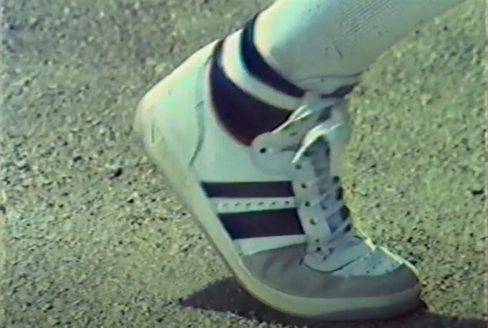 Οι θρύλοι των 80’s: Τα 3 ελληνικά παπούτσια που οι σημερινοί νέοι δεν είδαν ποτέ έπαιζαν χωρίς αντίπαλο