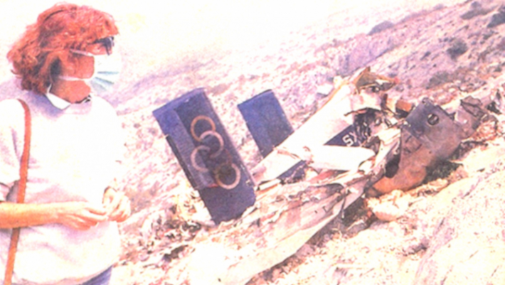 «Το αεροπλάνο κόπηκε στα δυο»: Το λάθος που οδήγησε στη συντριβή του «Νήσος Μήλος» της Ολυμπιακής (Pics)