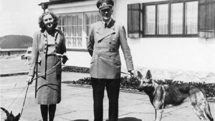 Η αποκαθήλωση του πιο παρανοϊκού ναζιστή: Η φωτογραφία που ο Χίτλερ ήθελε να εξαφανίσει