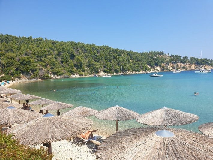 Ηρεμία, θάλασσα, περίπατοι: Το νησί με την ανέγγιχτη ομορφιά φέτος επιτέλους ψηφίζεται ως το κορυφαίο στην Ελλάδα