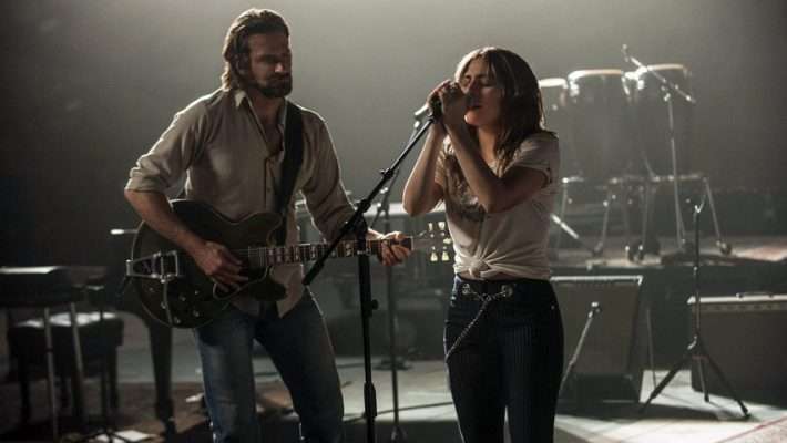 A Star Is Born κι ένας σκηνοθέτης ονόματι Μπράντλεϊ Κούπερ επίσης