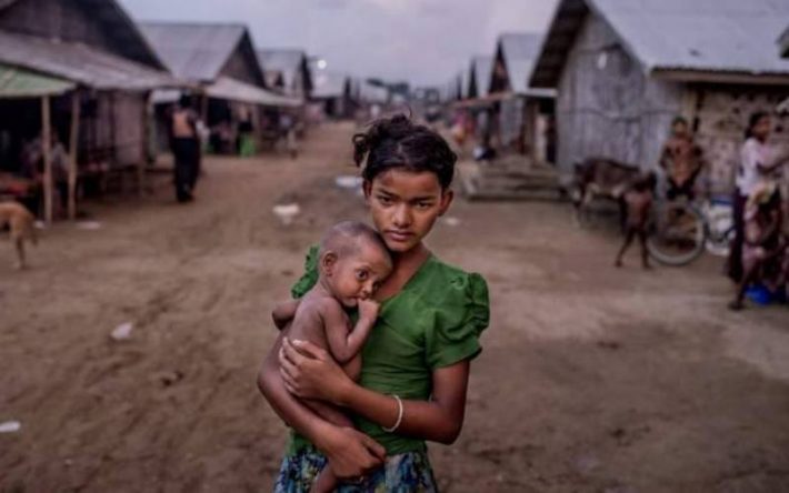 Η τραγική μοίρα των γυναικών Ροχίνγκια: Φέρνοντας στον κόσμο τα παιδιά των βιαστών τους