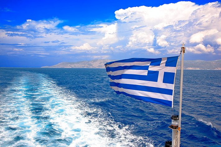Οι Έλληνες εφοπλιστές που έχουν ελληνική σημαία στα καράβια τους