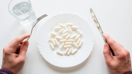 Λύτρωση: Έρχεται το «θαυματουργό» χάπι που θα μας επιτρέψει να τρώμε όσο θέλουμε!