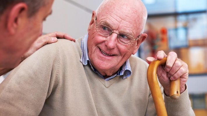 10 λέξεις που αν τις χρησιμοποιείς ακούγεσαι γέρος