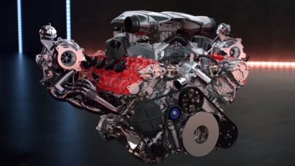 Αυτός είναι ο πιο ισχυρός V8 κινητήρας της Ferrari! (Vid)