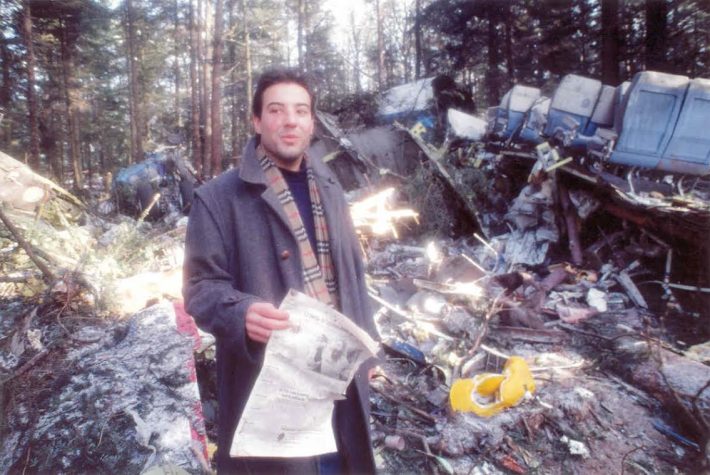 Η κίνηση που του έσωσε τη ζωή: Ο Έλληνας που επέζησε από τη συντριβή του Air-Bus A320-111 με τους 87 νεκρούς