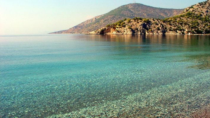 Αν δεν πάμε διακοπές σε νησί φέτος: Η παραλία - όνειρο που βρίσκεται μια ανάσα από την Αθήνα (Pics)