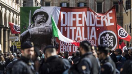 Η Μέκκα του φασισμού: Στη γενέτειρα του Μουσολίνι βρυχάται το τέρας της Ακροδεξιάς