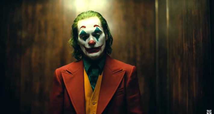 Το νέο trailer του Joker πιστοποιεί ότι ο Χοακίν Φοίνιξ κάνει ερμηνεία καριέρας