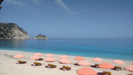 Παραλίες-όνειρο, μείωση τιμών:  Γιατί το Ληξούρι είναι ο νούμερο ένα Covid-free προορισμός στην Ελλάδα  για φέτος το καλοκαίρι