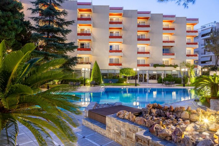 Athens Getaways: 7 ξενοδοχεία στην πόλη που θα σε κάνουν να νομίζεις ότι πήγες διακοπές
