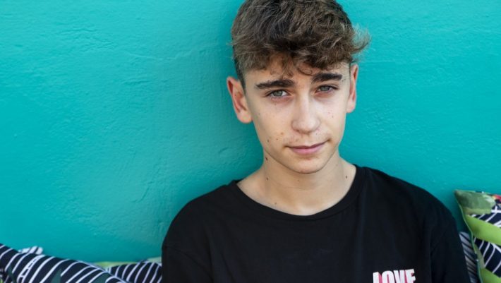 Efthymios Savvidis: Ο 15χρονος Έλληνας influencer που έχει απλώσει τα... δίχτυα του στις ΗΠΑ