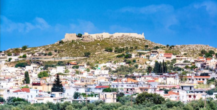 «Μόνο οι ντόπιοι την καταλαβαίνουν»: Στο ελληνικό χωριό με τη δική του γλώσσα ο μοντέρνος τρόπος ζωής δεν είναι ευπρόσδεκτος (Pics)