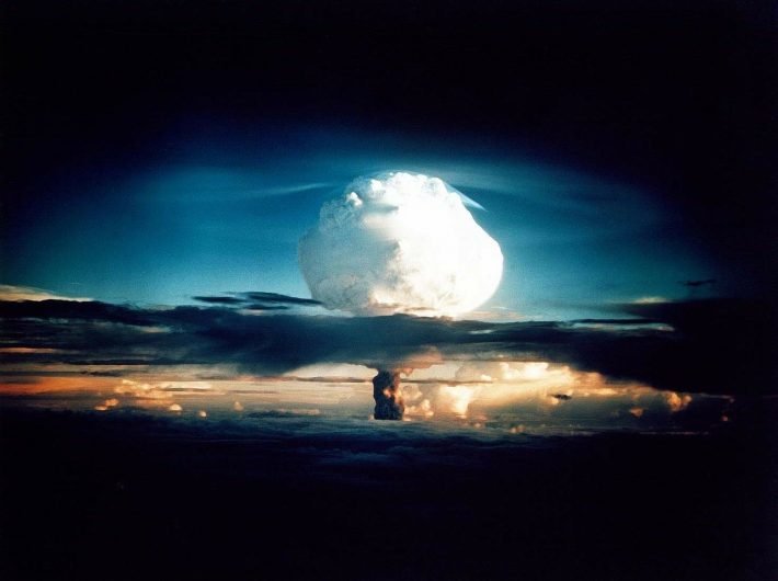 Έφτασε στη στρατόσφαιρα: Η πυρηνική έκρηξη που ήταν 3.333 φορές ισχυρότερη απ’ τη «Χιροσίμα»