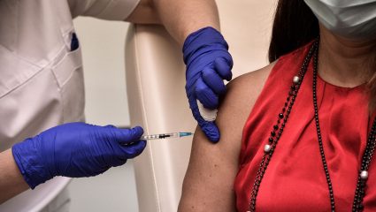 23 νεκροί μετά τον εμβολιασμό: Τι δείχνουν τα πρώτα ευρήματα για τα όσα έγιναν στην Νορβηγία