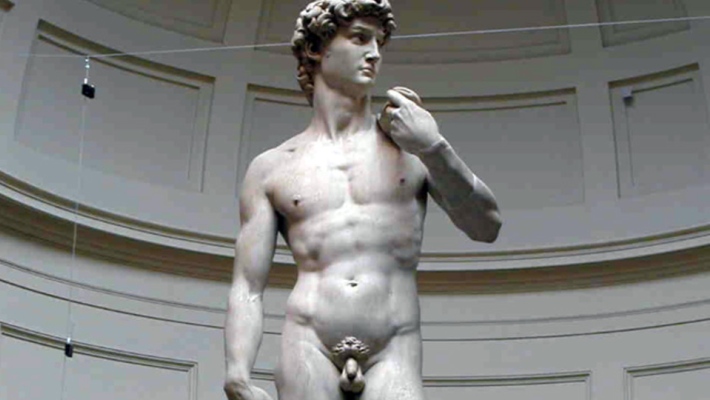 Γιατί τα αγάλματα των αρχαίων Ελλήνων έχουν μικρά πέη