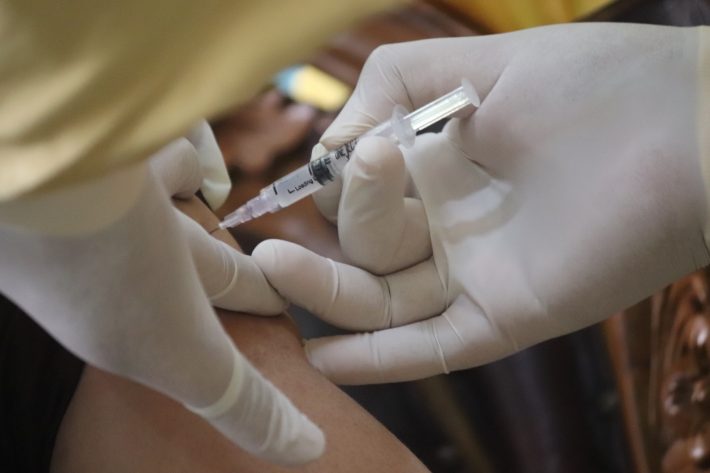 Μερικό lockdown από αύριο: Η πρώτη χώρα στην Ευρώπη που πάει σε καραντίνα με 85% εμβολιασμένους