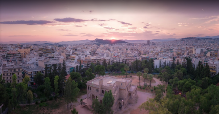 6 αγγλικές ονομασίες περιοχών της Αθήνας κλάσεις ανώτερες από το «Mars Field»