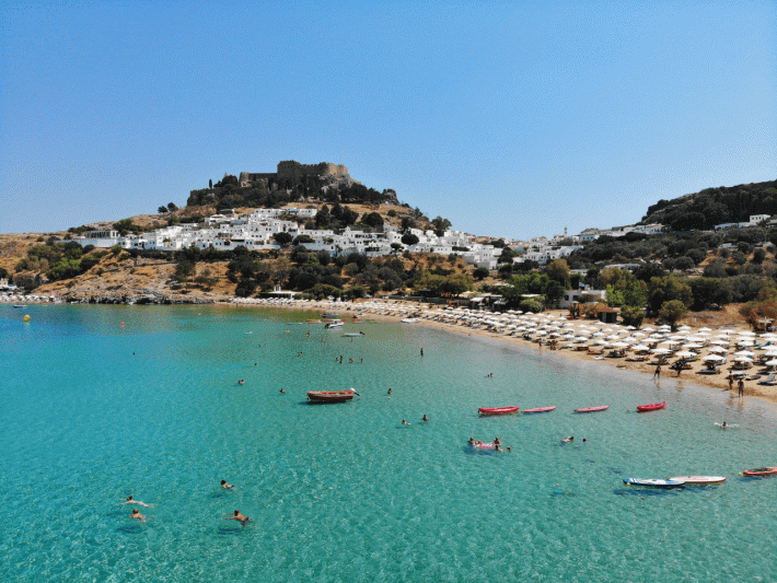 1.000.000 τουρίστες: Το νησί που έσπασε όλα τα ρεκόρ είναι ο νο1 προορισμός των Γερμανών στην Ελλάδα