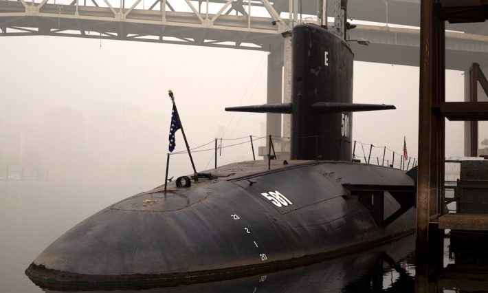 Θρίλερ με πυρηνικό υποβρύχιο των ΗΠΑ: Συγκρούστηκε με άγνωστο αντικείμενο