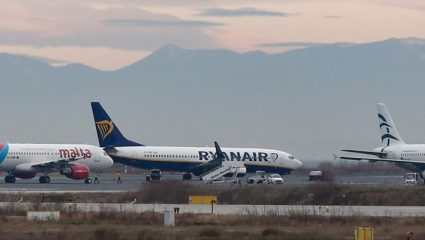 Απότομη αλλαγή: Τι θα ισχύει πλέον με τα πολύ φθηνά εισιτήρια της Ryanair…