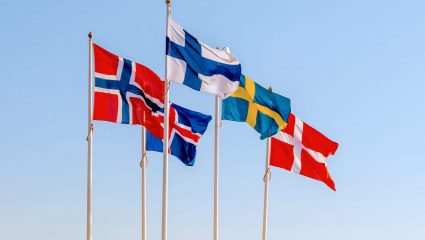 Βρες ποια χώρα έχει τη σημαία με τον σταυρό: 10 ερωτήσεις που θα αποδείξουν ότι δεν έχεις τις γνώσεις που πίστευες