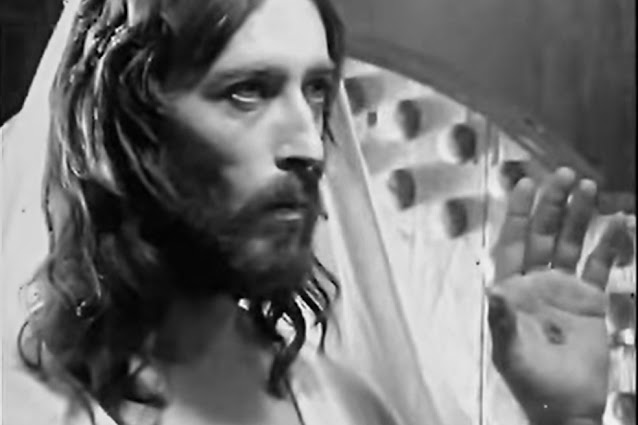Ο Ιησούς από τη Ναζαρέτ: Το εξόφθαλμο σκηνοθετικό λάθος που δεν πρόσεξε κανείς ούτε και φέτος (Vid)