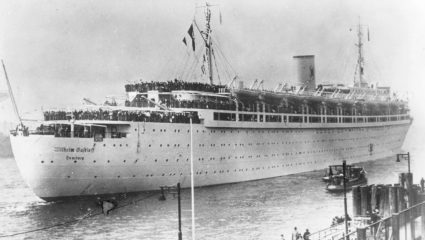 Η άγνωστη ιστορία της βύθισης του ναζιστικού πλοίου που ξεπέρασε τον Τιτανικό