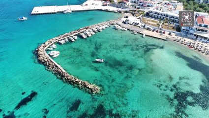 Πεντακάθαρα, ζεστά νερά και αφράτη άμμος: Σε 50’ φτάνεις στις ελληνικές Μπαχάμες και δεν θες να ξαναφύγεις (Vid)