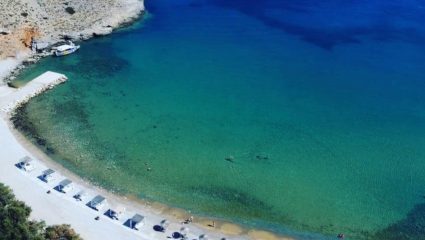 Το φθηνότερο στο Αιγαίο: Με 50€ το βράδυ ζεις βασιλικά και κολυμπάς σε μια από τις 10 καλύτερες παραλίες της Μεσογείου