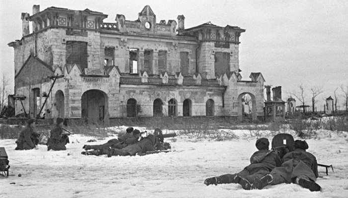 «Ο Δρόμος της ζωής»: Η εποποιία των Σοβιετικών που τσάκισαν σε 872 ημέρες τον Χίτλερ