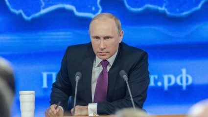 Μείωση 30% σε δύο μήνες: Ο λόγος που ο Πούτιν «ρίχνει» την τιμή του πετρελαίου δεν είναι αυτός που φαντάζεσαι