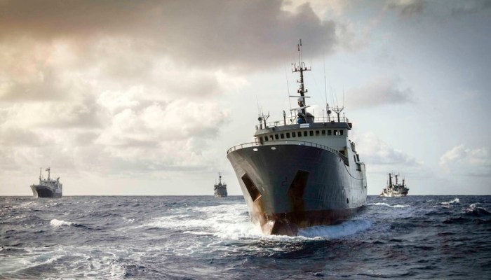 Κυνηγώντας το πλοίο-φάντασμα: Οι 110 μέρες που οδήγησαν στη βύθιση του καραβιού της απόλυτης παρανομίας
