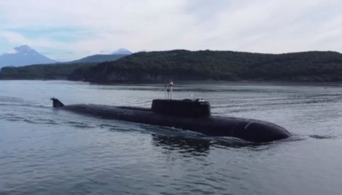 Εξαϋλώνει ολόκληρη πόλη: Ο απόπλους του ρωσικού υποβρυχίου Belgorod με το «Όπλο της αποκάλυψης»