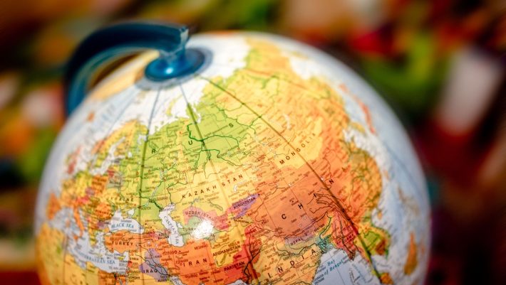 10 χώρες στον χάρτη: Στο κουίζ γεωγραφίας που είναι απ’ τα πιο δύσκολα στον κόσμο μόνο το genius 0,6% κάνει 10/10! Εσύ;
