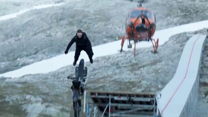 Άλμα στο κενό, χωρίς κασκαντέρ: Ο Τομ Κρουζ τολμά στα 60 του το μεγαλύτερο stunt στην ιστορία του σινεμά (vid)