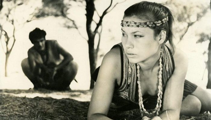 Ελένη Προκοπίου: Το απόλυτο πρωτοσέλιδο της ωραίας του ελληνικού σινεμά που σκανδάλισε τα πλήθη (Pics)