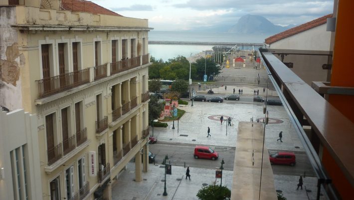 Λεωφορείο ανά 5 λεπτά, 180 δρομολόγια: Ο προορισμός που επιλέγει η μισή Αθήνα για το τριήμερο είναι ήδη sold out