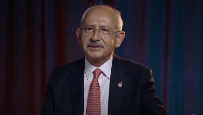 Κεμάλ Κιλιτσντάρογλου: Οι θέσεις και τα πιστεύω του προέδρου της τουρκικής αντιπολίτευσης που αναμένεται να διαδεχθεί τον Ερντογάν Κεμάλ Κιλιτσντάρογλου: Οι θέσεις και τα πιστεύω του προέδρου της τουρκικής αντιπολίτευσης που αναμένεται να διαδεχθεί τον Ερντογάν