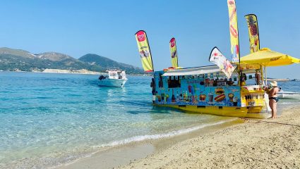 Πρέπει να φύγεις πιο νωρίς: Στο ελληνικό νησί-μαγεία που θυμίζει Καραϊβική απαγορεύεται να σε βρει η δύση του ηλίου