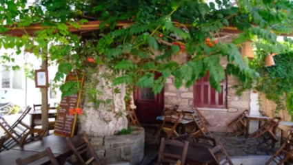320 ημέρες ηλιοφάνειας το χρόνο: Το περιζήτητο ελληνικό χωριό που έχει 100% πληρότητα χειμώνα-καλοκαίρι