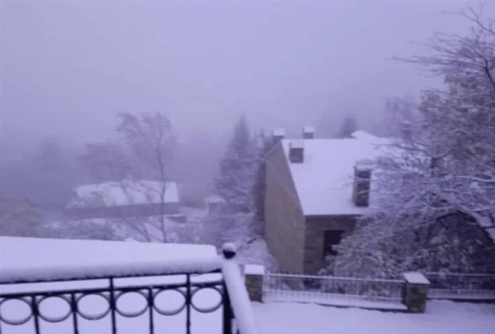 Και χιονοθύελλα έφερε η νέα κακοκαιρία - Εντυπωσιακό βίντεο από τη Βασιλίτσα