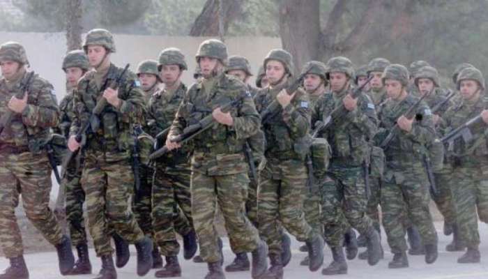 Θητεία 165 ημερών, διαρκείς επανεκπαιδεύσεις: Αυτό είναι το φινλανδικό μοντέλο στρατού που έρχεται στη Ελλάδα